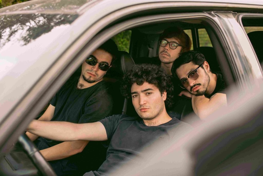 Foto de la banda chilena ISLEÑOS.