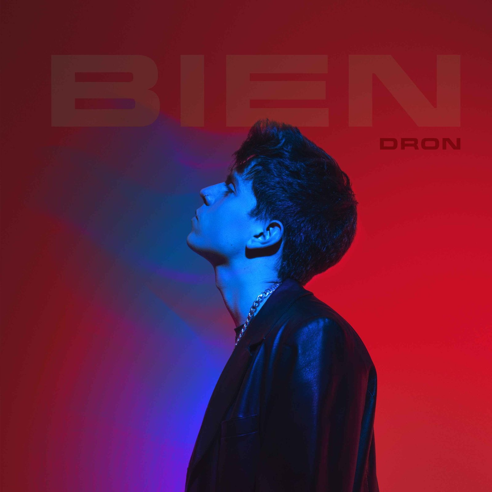 DRON sigue sorprendiendo con “BIEN”, su último sencillo